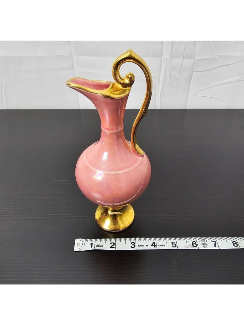 Vintage Ceramic Pitcher Vase 8.5" Pink Warranted 22 KT Gold Trim Mid Century USA - Picture 6 of 7